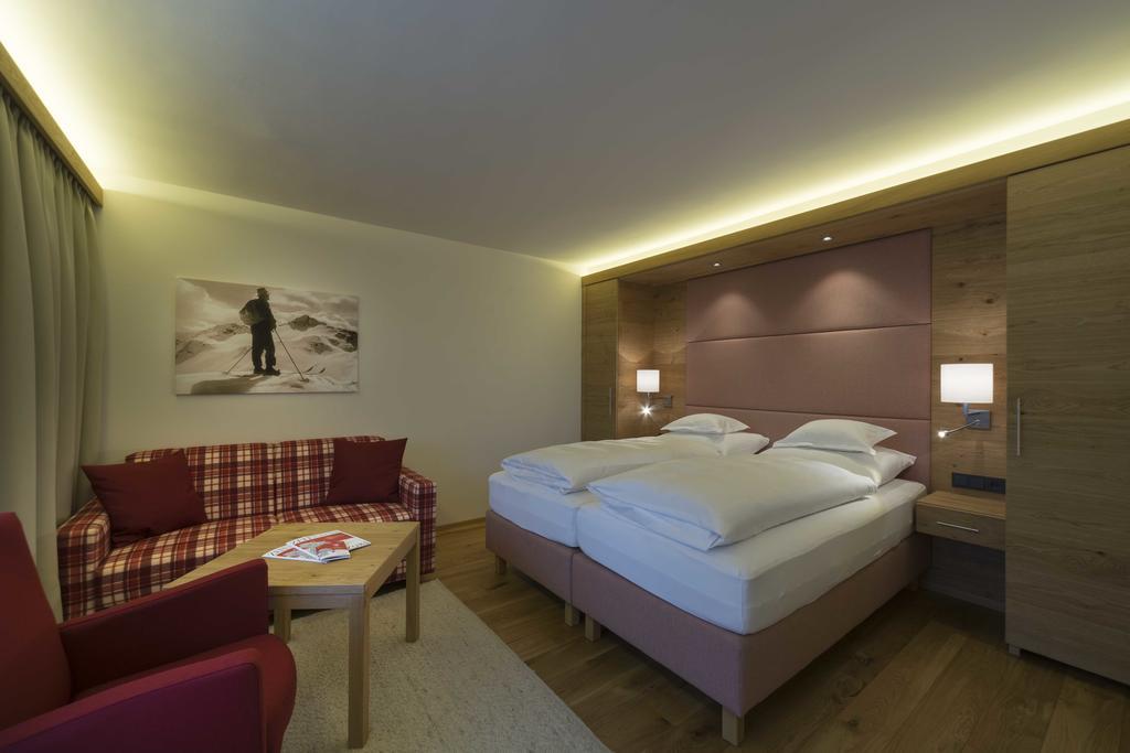 Hotel Garni Panorama Лех ам Алберг Стая снимка